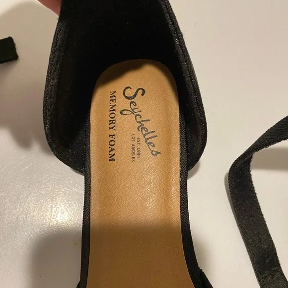 Seychelles Black Ankle Strap Flats - Picture 6 of 7